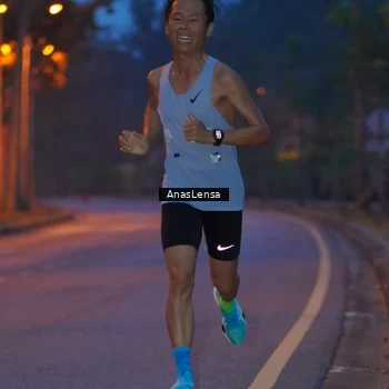 Runner Photo 8158077