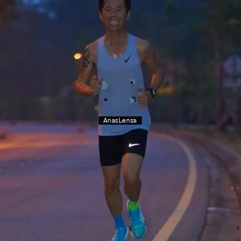 Runner Photo 8158082