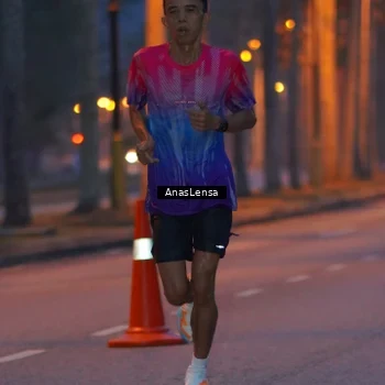 Runner Photo 8158093