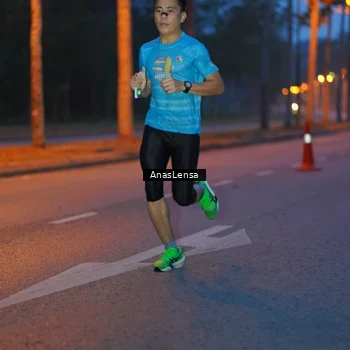 Runner Photo 8158101