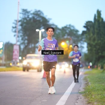 Runner Photo 8158156