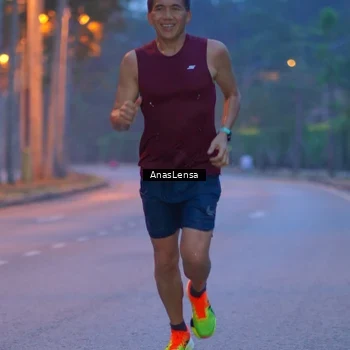 Runner Photo 8158157
