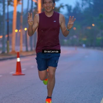 Runner Photo 8158166