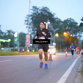 Runner Photo 8158168