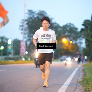 Runner Photo 8158173
