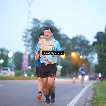 Runner Photo 8158183