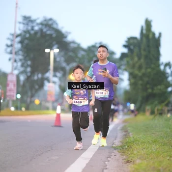 Runner Photo 8158186