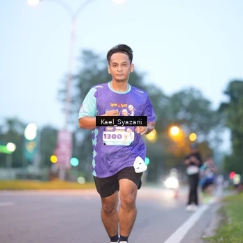 Runner Photo 8158192