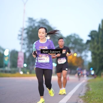 Runner Photo 8158194