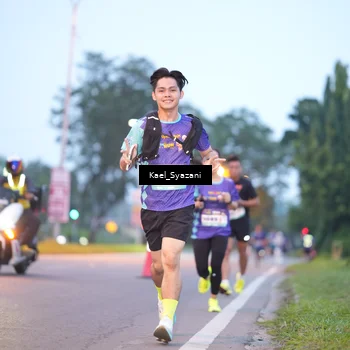 Runner Photo 8158198