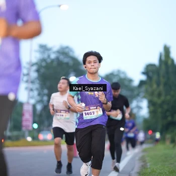 Runner Photo 8158212