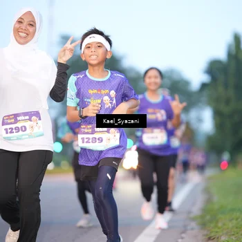 Runner Photo 8158221
