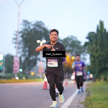Runner Photo 8158222