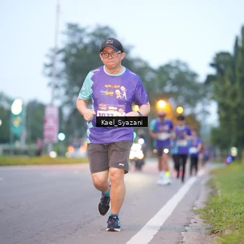 Runner Photo 8158225
