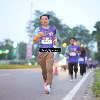 Runner Photo 8158234