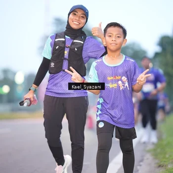 Runner Photo 8158243