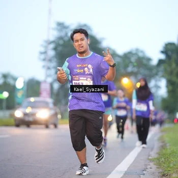 Runner Photo 8158246