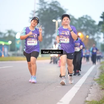 Runner Photo 8158250