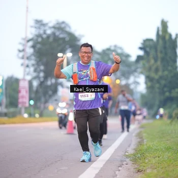 Runner Photo 8158254
