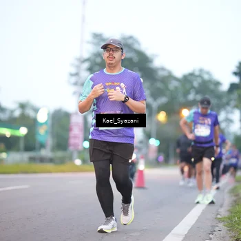 Runner Photo 8158262