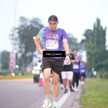 Runner Photo 8158268