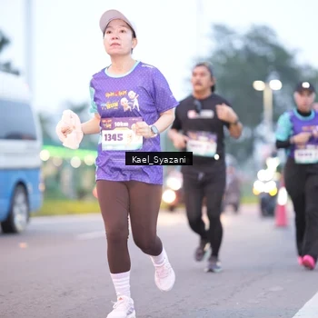 Runner Photo 8158277