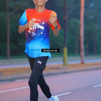 Runner Photo 8158283