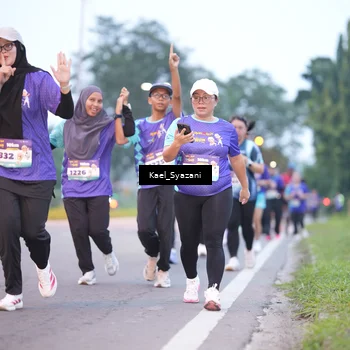 Runner Photo 8158286