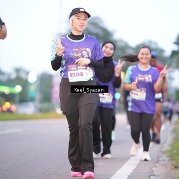 Runner Photo 8158289