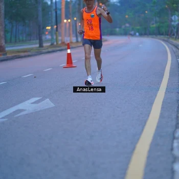 Runner Photo 8158345