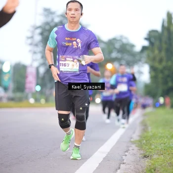 Runner Photo 8158346