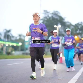 Runner Photo 8158367