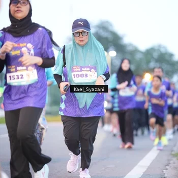Runner Photo 8158377