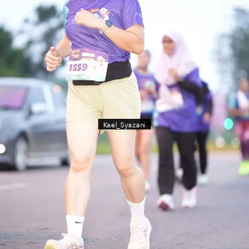 Runner Photo 8158395