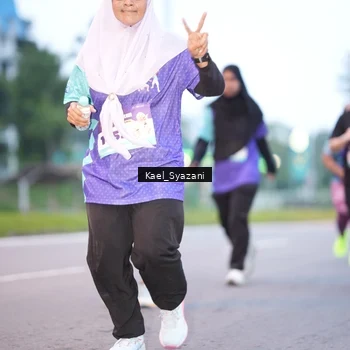 Runner Photo 8158398