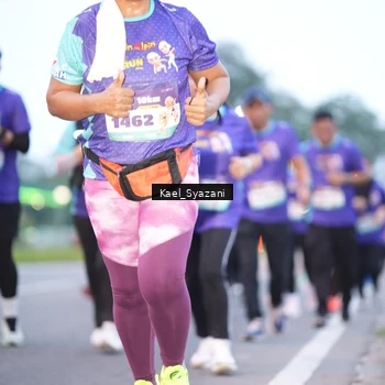 Runner Photo 8158402