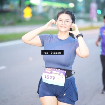 Runner Photo 8158411