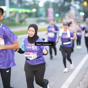 Runner Photo 8158421