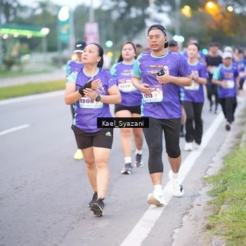 Runner Photo 8158426