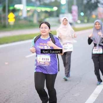 Runner Photo 8158427