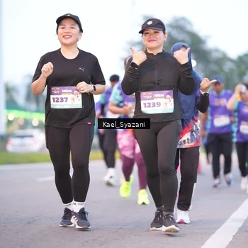 Runner Photo 8158431