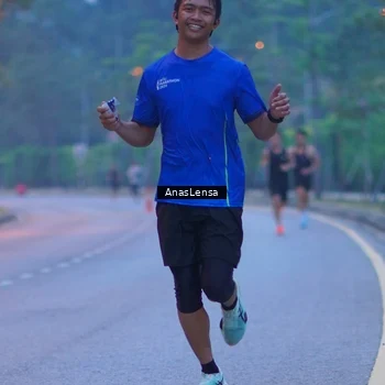 Runner Photo 8158435