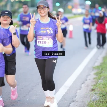 Runner Photo 8158447