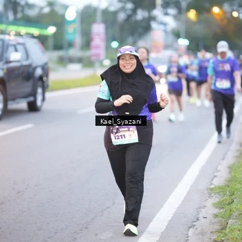 Runner Photo 8158453