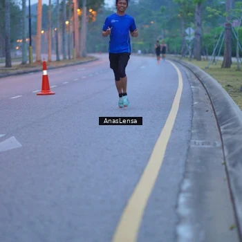 Runner Photo 8158464
