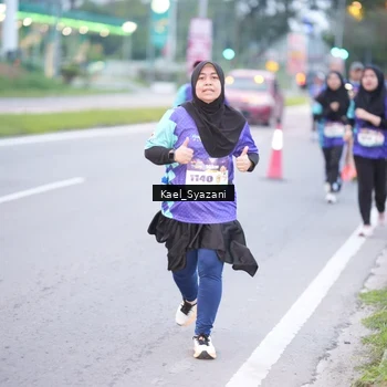 Runner Photo 8158472