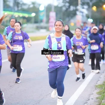 Runner Photo 8158476