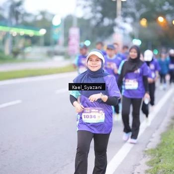 Runner Photo 8158480