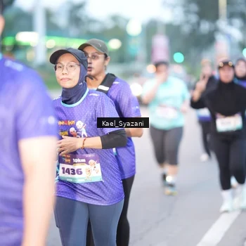 Runner Photo 8158482