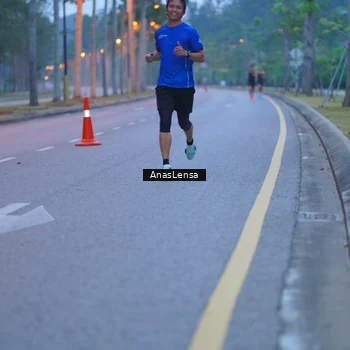 Runner Photo 8158486